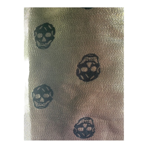 Gold 💀Black Skull Mini! So cute! Never worn, with tags. Size 22 NWT. - Picture 6 of 13